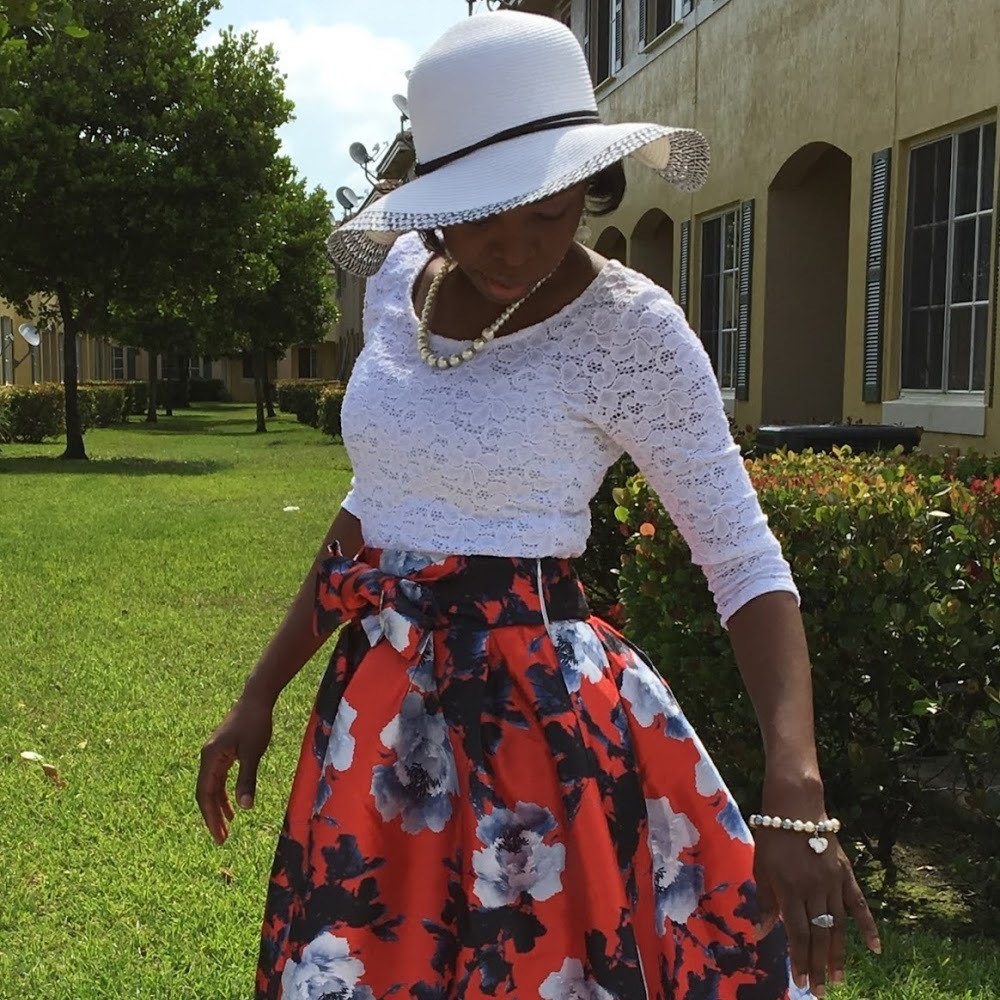 Meet your Posher, Roseline